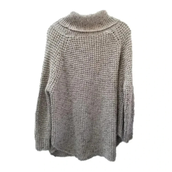 FREE  People Chunky Knit Turtle Neck Sweater M - Picture 2 of 11